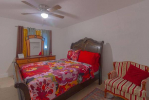 Nice and quiet 2-bed 1bath at Fort Lauderdale FL